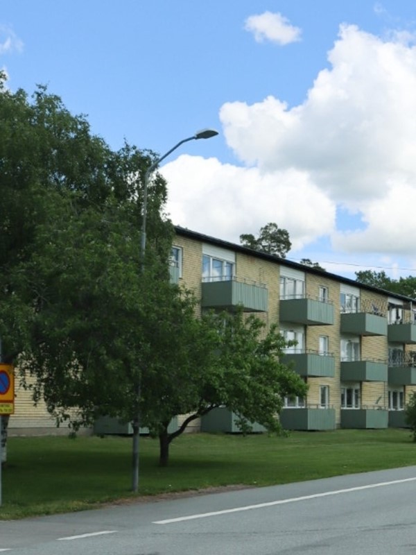 Torp 4 mot vägen